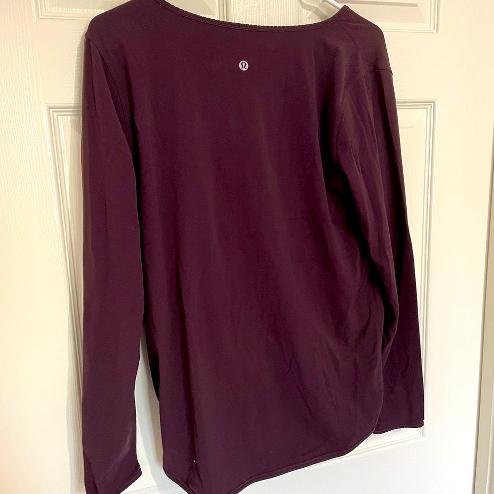 Lululemon Crisscross Longsleeve
